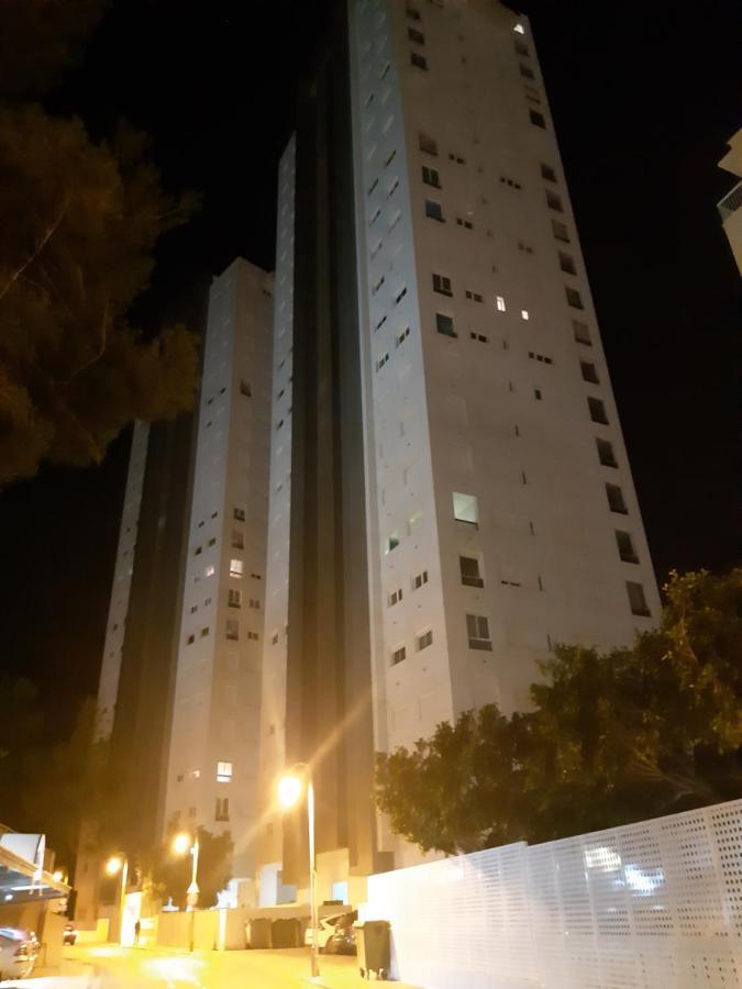 Benidorm Gemelos Sealine 外观 照片