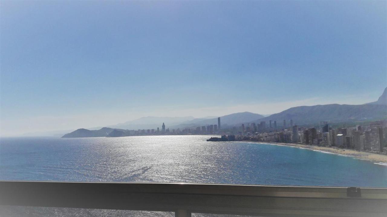 Benidorm Gemelos Sealine 外观 照片
