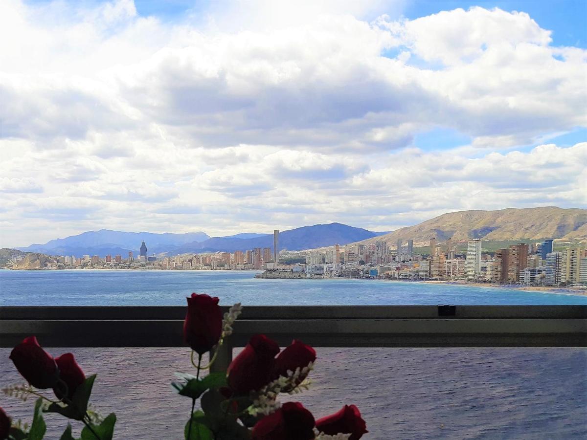 Benidorm Gemelos Sealine 外观 照片